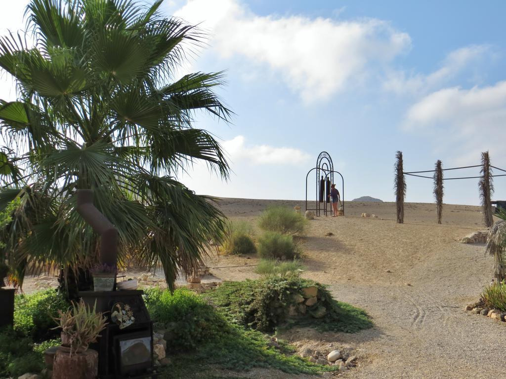 Succah In The Desert Mițpe Ramon Exterior foto